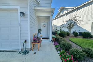 featured image of 100 Beach Dr #10