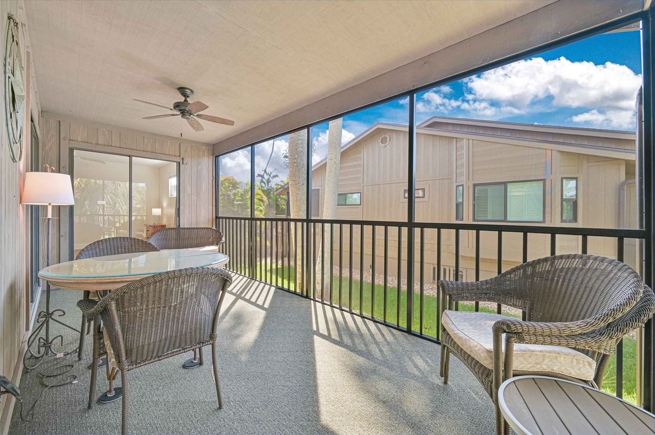 17626 Island Inlet Ct - Photo 3 of 21