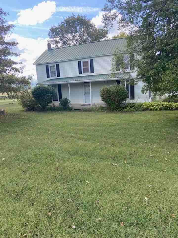 101 Meeks Ave - Photo 2 of 42