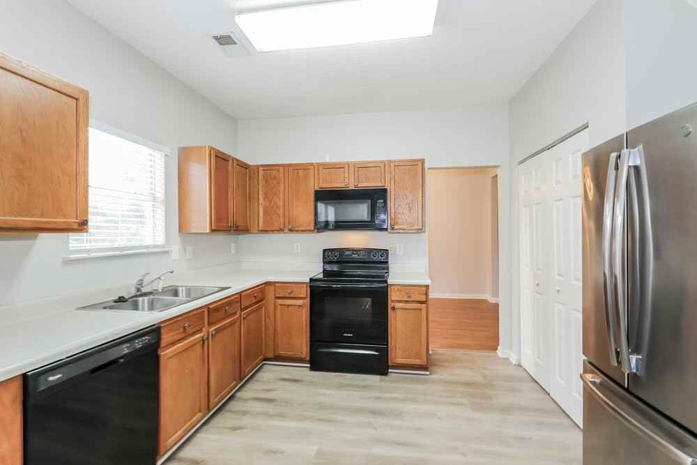 1607 Thornwick Trce - Photo 6 of 17