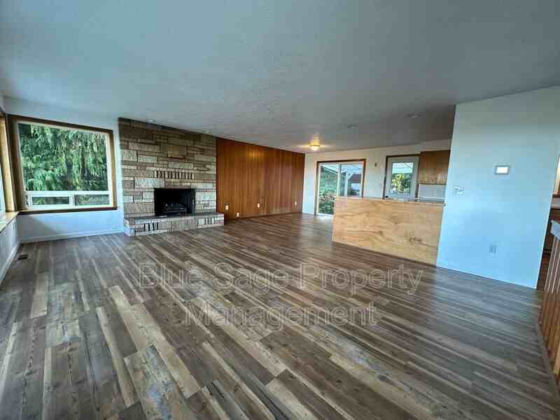 421 Reservoir Rd - Photo 4 of 19