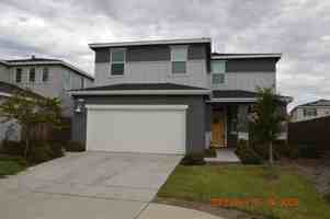 featured image of 2411 Urdaneta Way