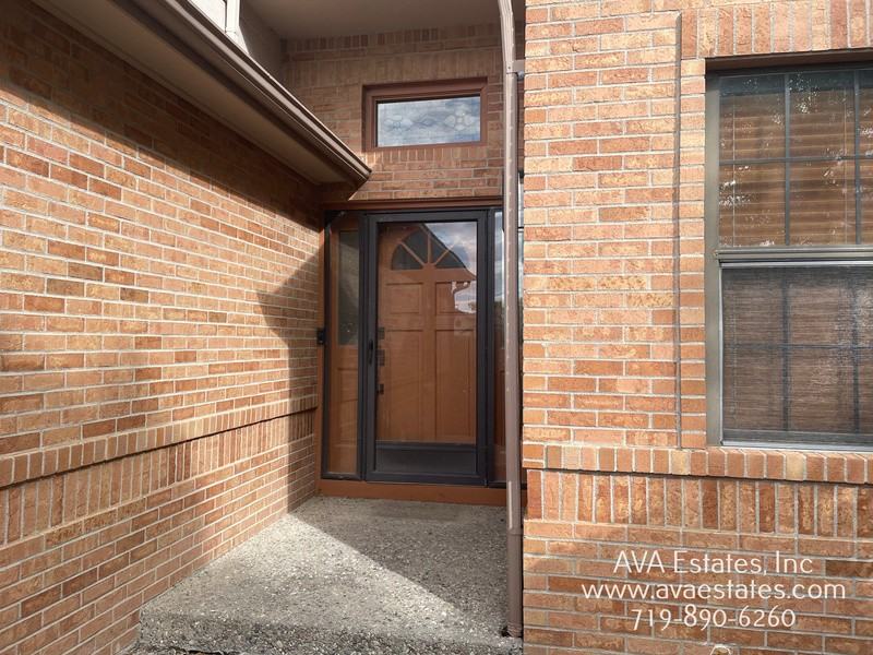 294 South Sifford Court - Photo 2 of 30