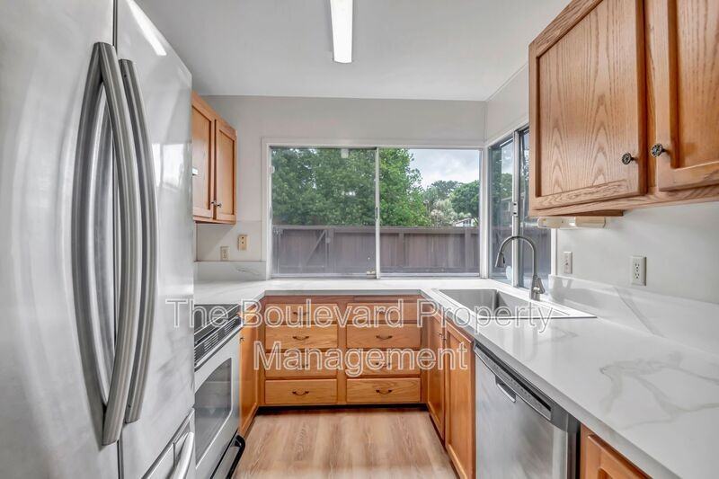 95-045 Hokuiwa St #22 - Photo 7 of 30