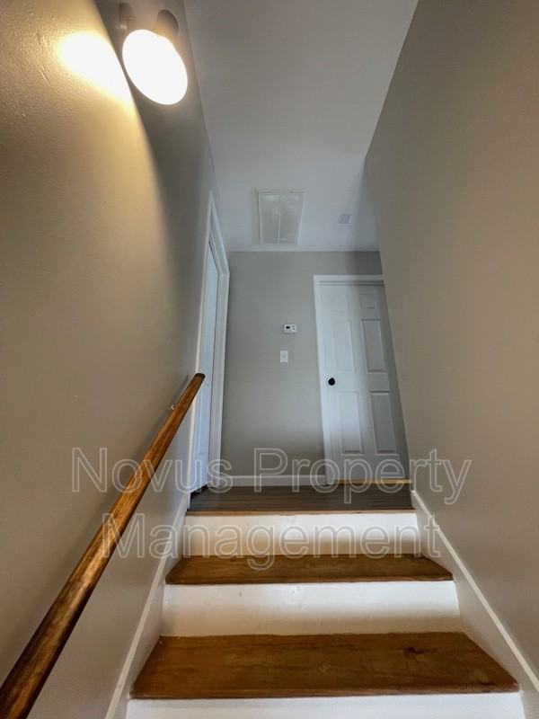 50 Fairfield Rd - Photo 3 of 18