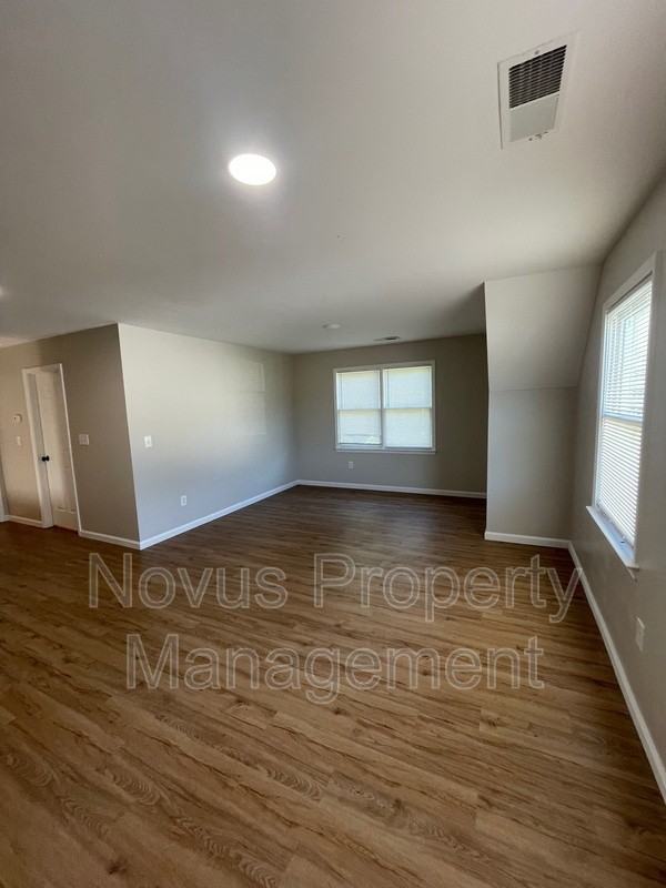 50 Fairfield Rd - Photo 6 of 18