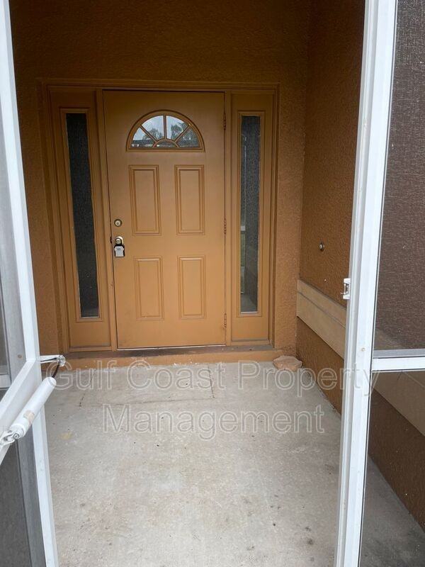 825 Sunrise Boulevard - Photo 3 of 45