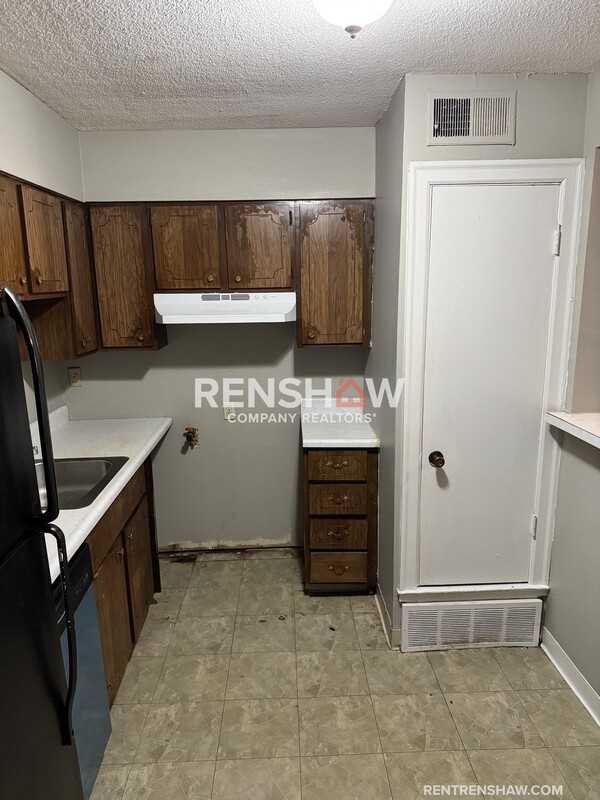 3228 S Mendenhall Rd - Photo 6 of 10