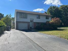 featured image of 45 Metropolitan Ave