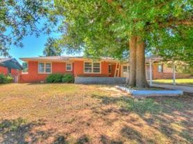 724 General Senter Dr - Photo 1 of 1