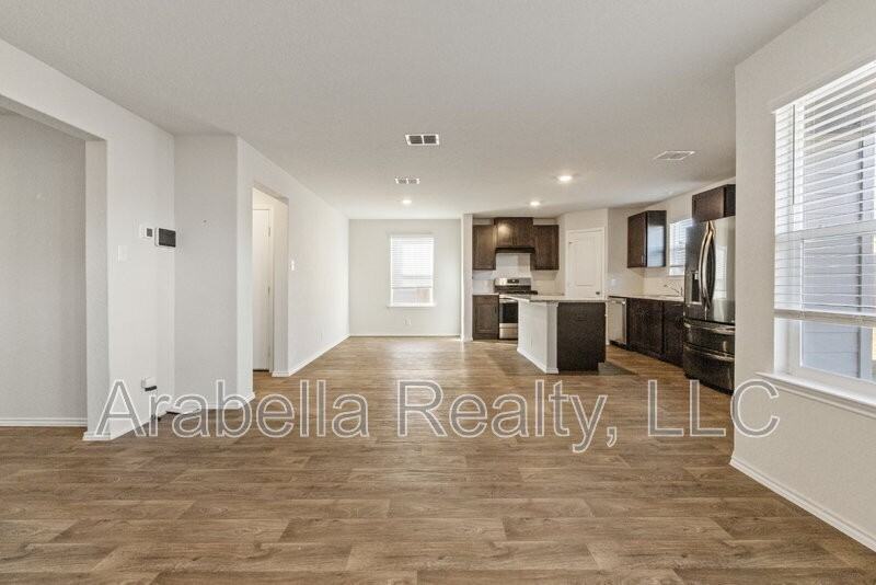 831 Cozumel Emerald - Photo 5 of 26