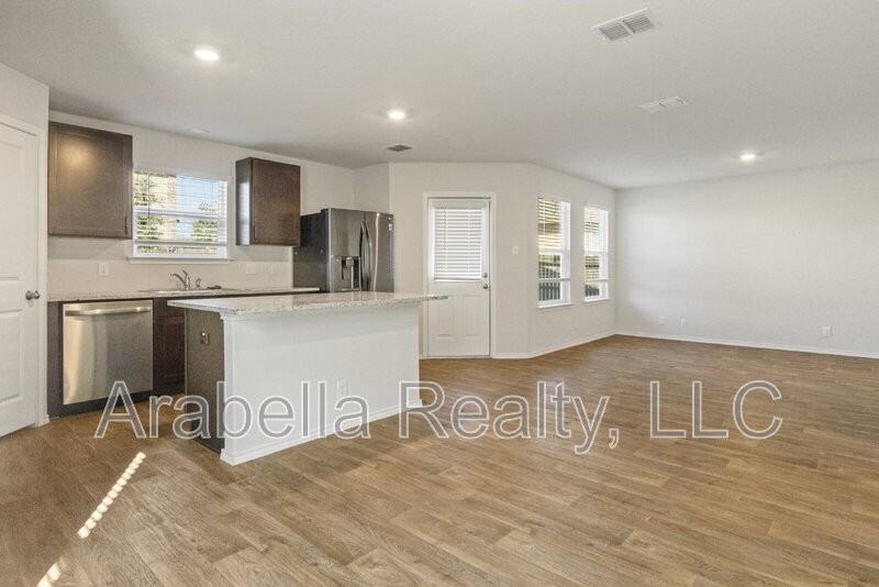 831 Cozumel Emerald - Photo 7 of 26