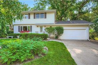 3026 Idaho Ave N - Photo 1 of 1