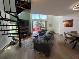 featured image of 10 Onset Rd #14