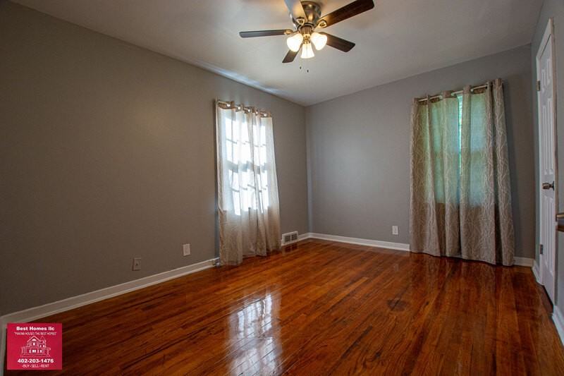 1422 N 38th St - Photo 7 of 12