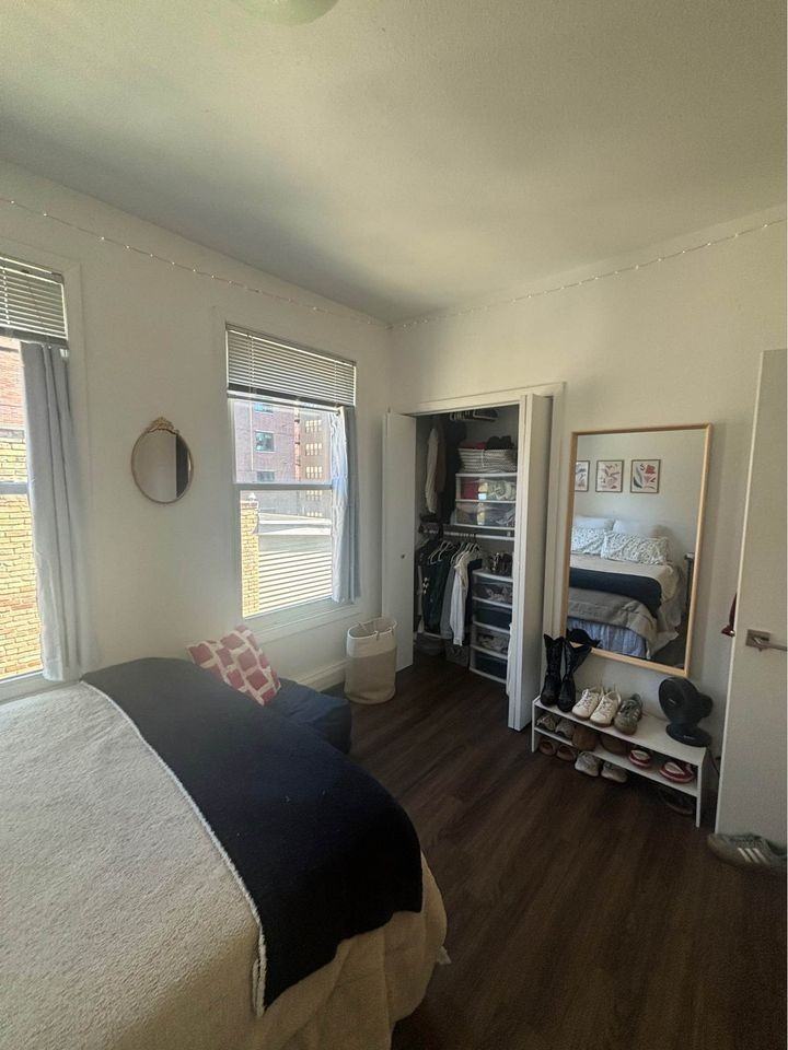 627/629 Mendota Court - Photo 6 of 50