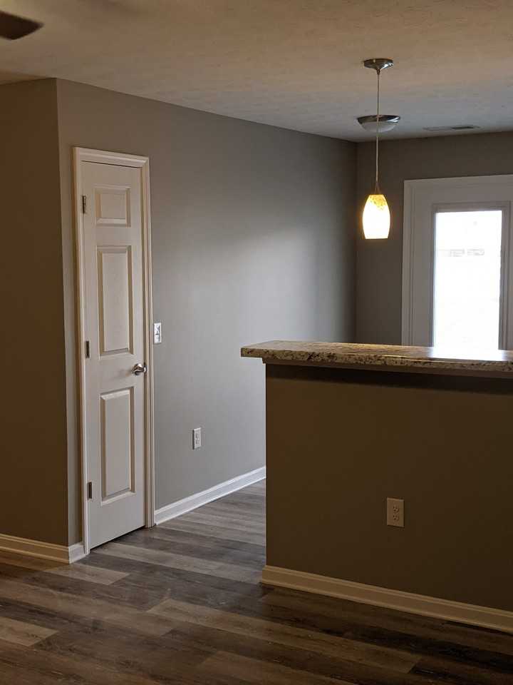 River Pointe Apartments - Photo 6 of 50