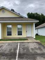 featured image of Hidden Pointe Dr