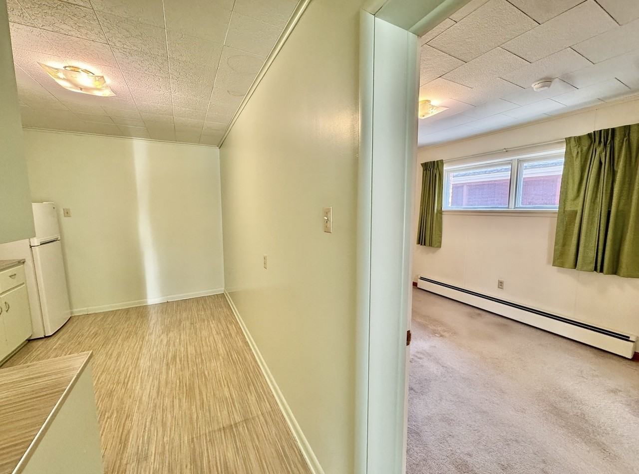 901 East 6th Avenue - Photo 2 of 8