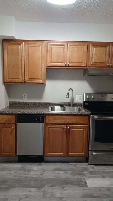 2830 R Street Southeast - Photo 4 of 24