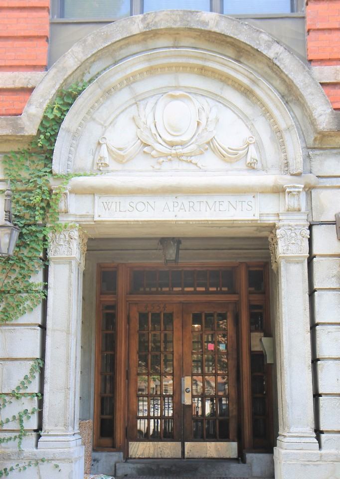 4554 N. Malden - Photo 2 of 8