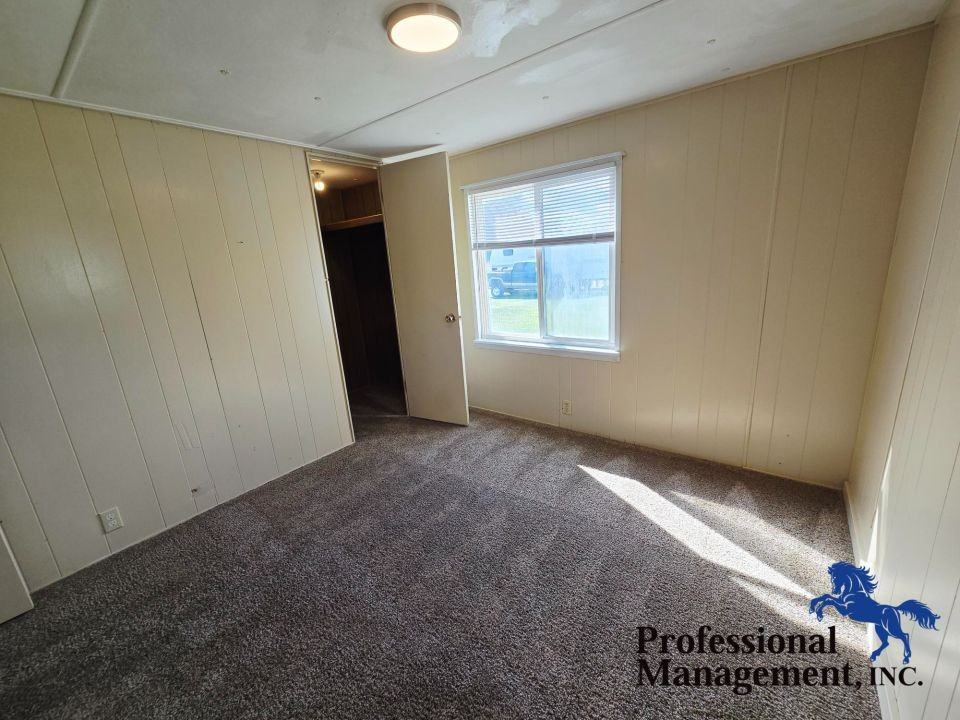 813 Heights Ln - Photo 7 of 11