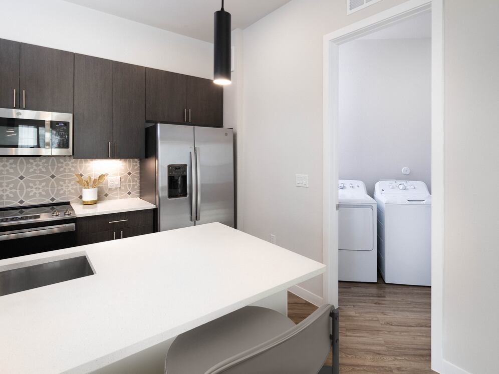 Avalon Townhome Collection Bee Cave - Photo 4 of 35