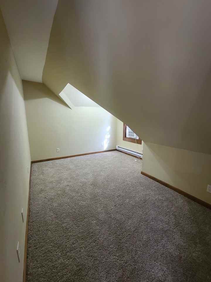 401 West Vine Street - Photo 6 of 10