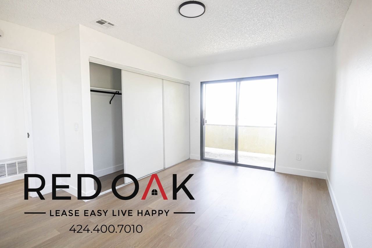 7945 Lime Ave - Photo 3 of 50