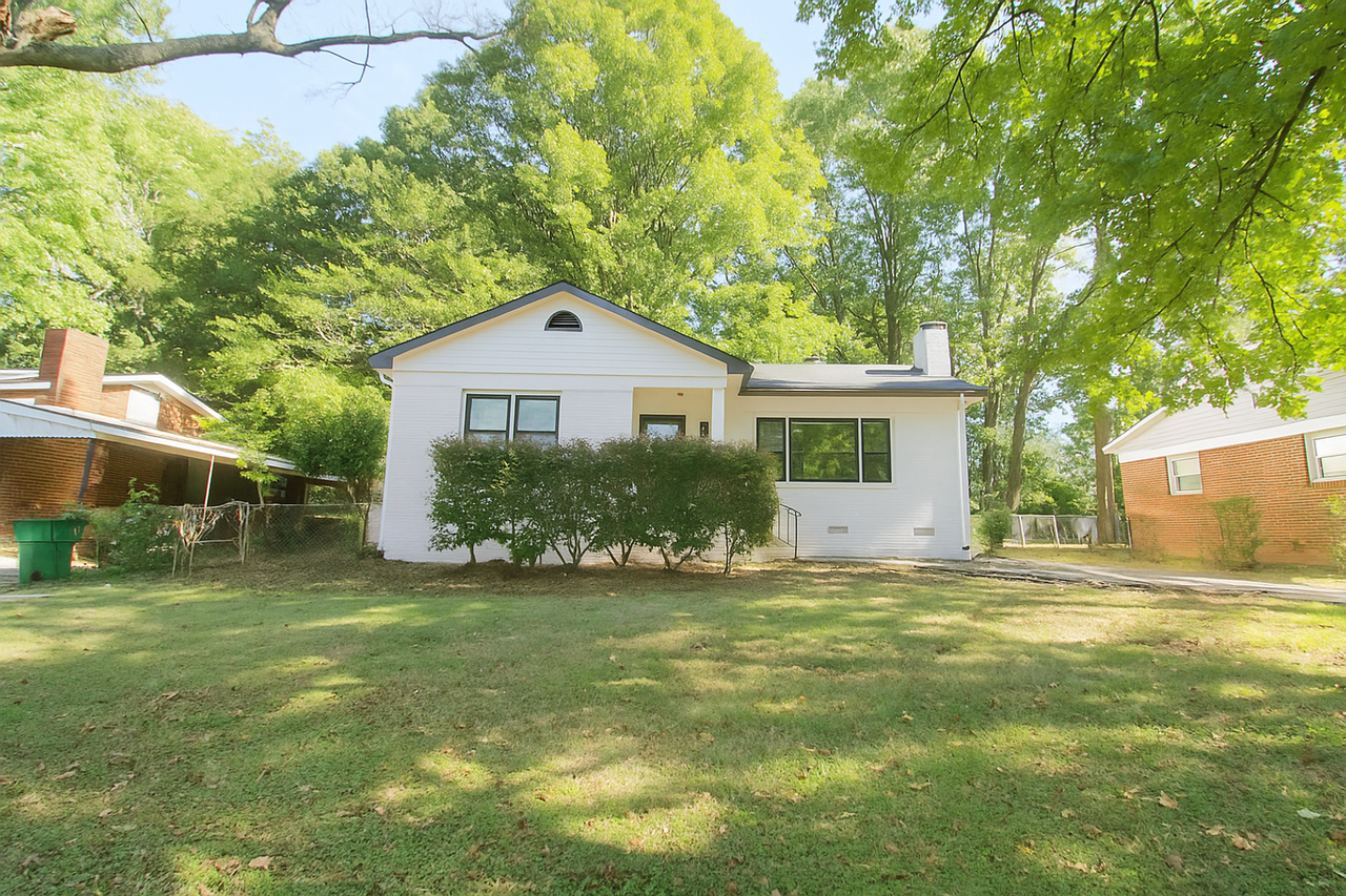 3517 Carlyle Dr - Photo 2 of 22