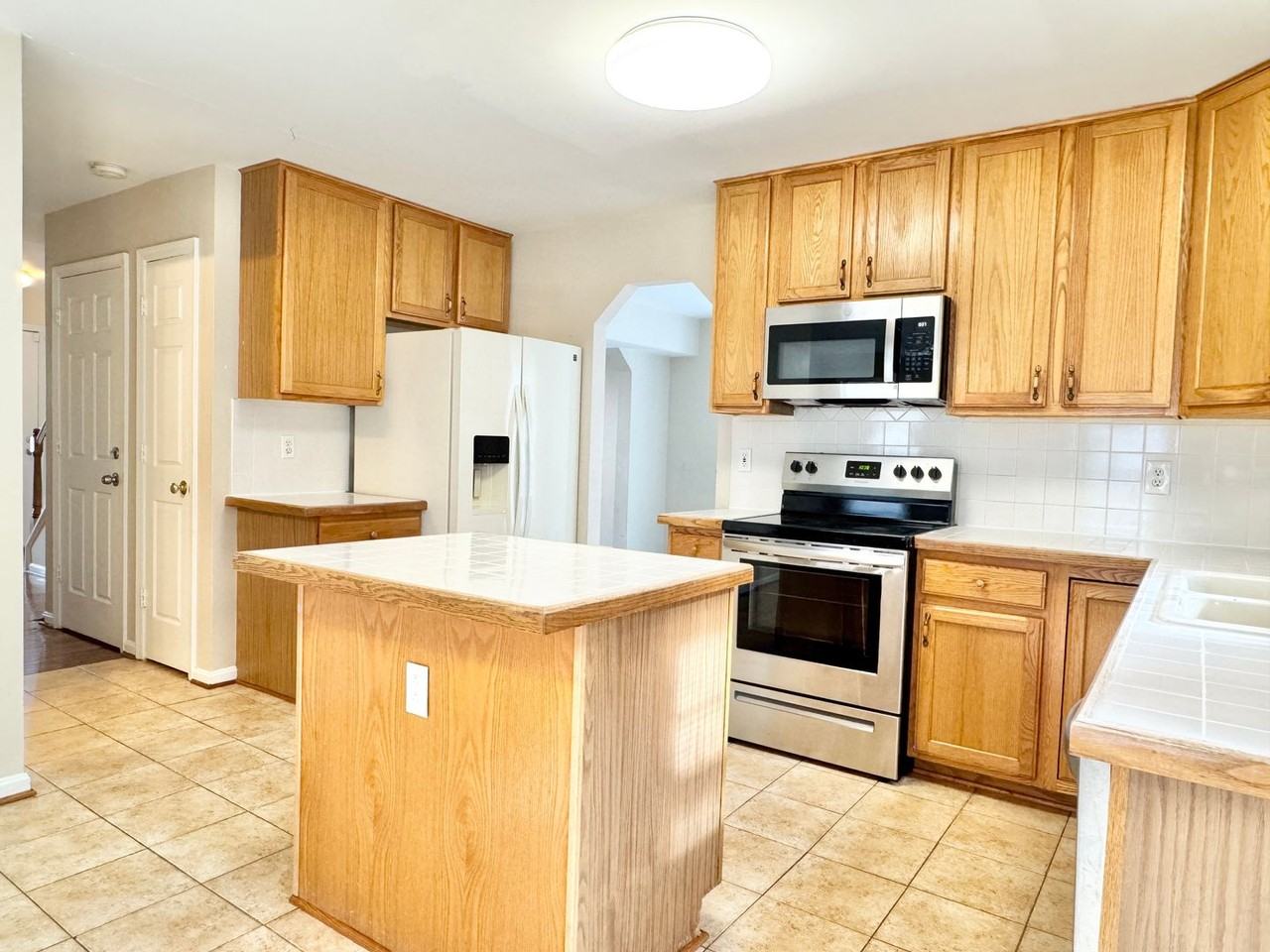 9 Kimberly Dr - Photo 5 of 39