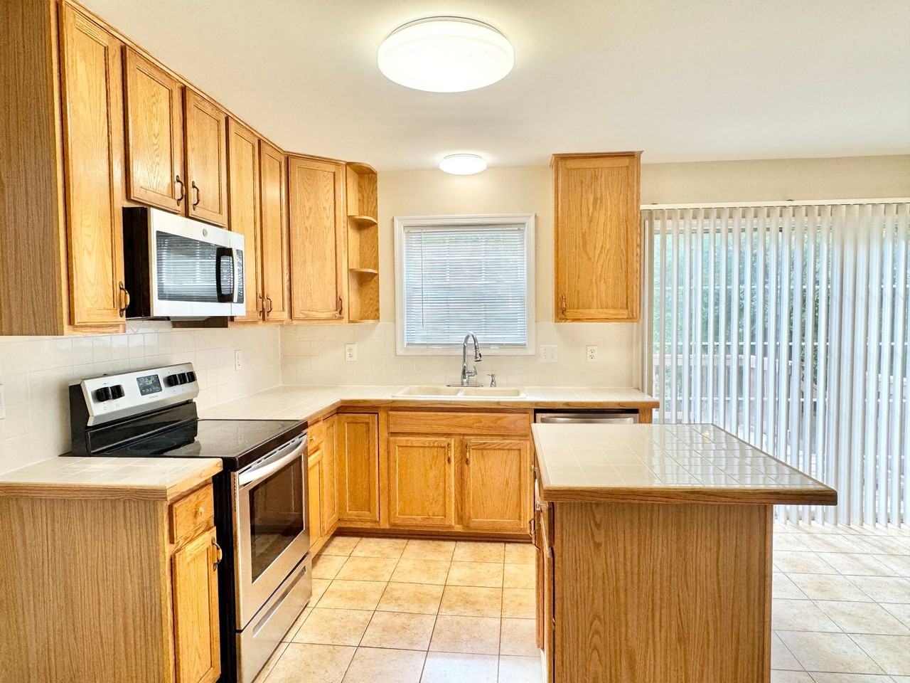 9 Kimberly Dr - Photo 6 of 39