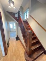 featured image of 1315 E 8th St