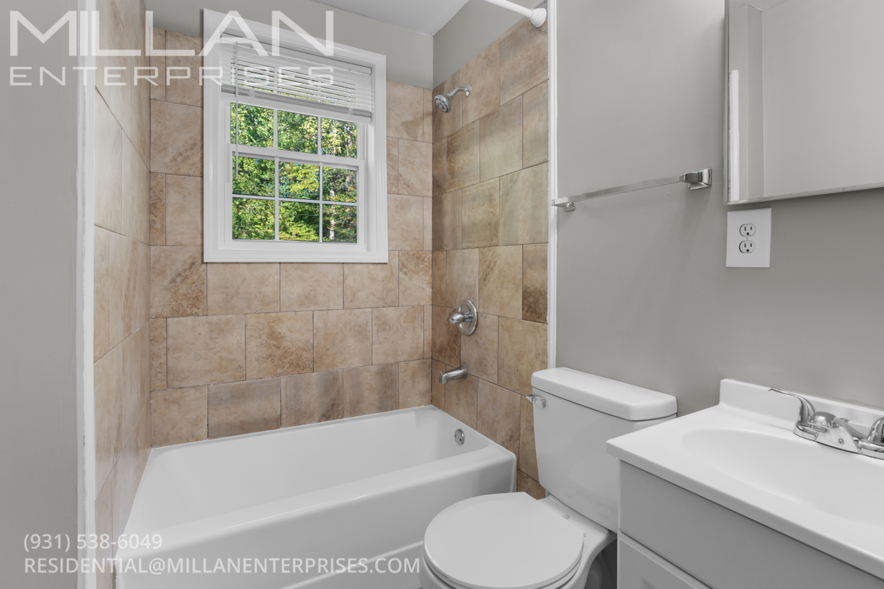 854 E Happy Hollow Dr - Photo 7 of 11