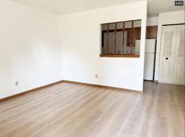 featured image of 914/915/921/922/926 Peppertree Ln