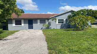 4520 68th St W #C - Photo 1 of 1