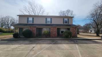 featured image of 610 N Detroit Ave