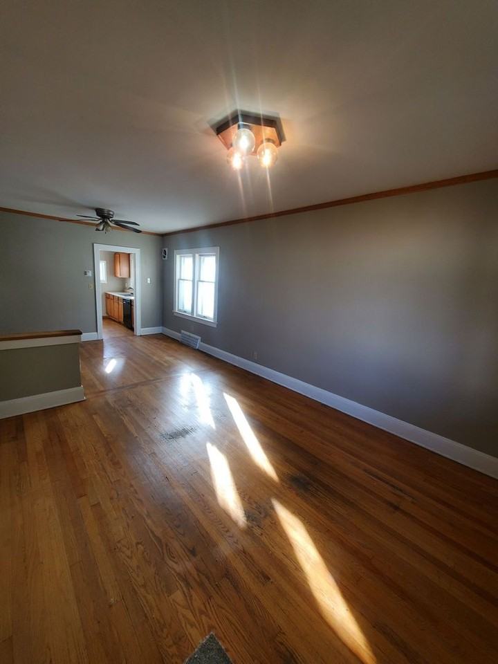 4124 N 6th St - Photo 2 of 11