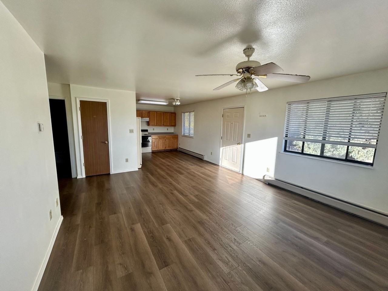 582 East Spruce Drive #6 - Photo 3 of 10