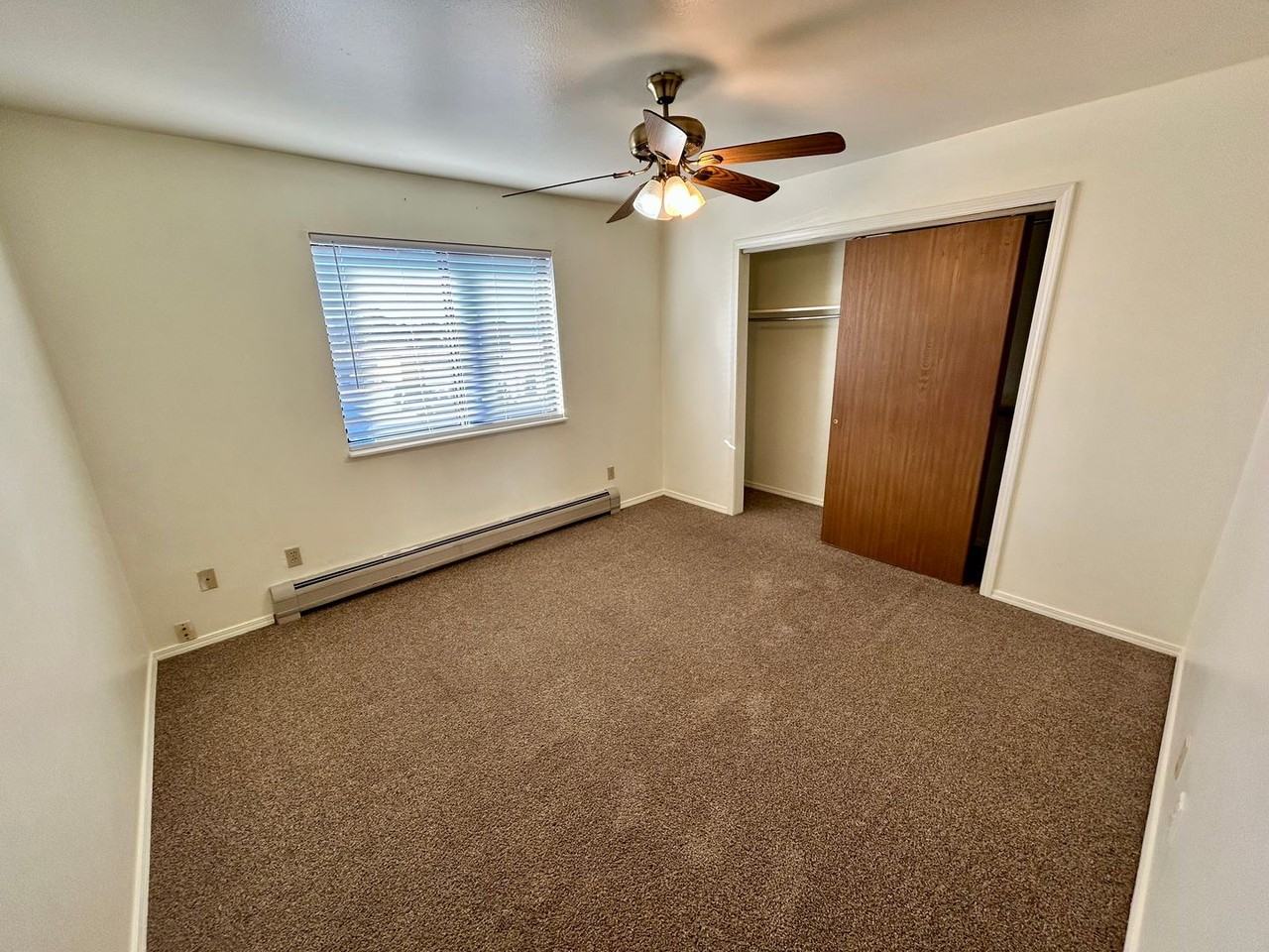 582 East Spruce Drive #6 - Photo 7 of 10