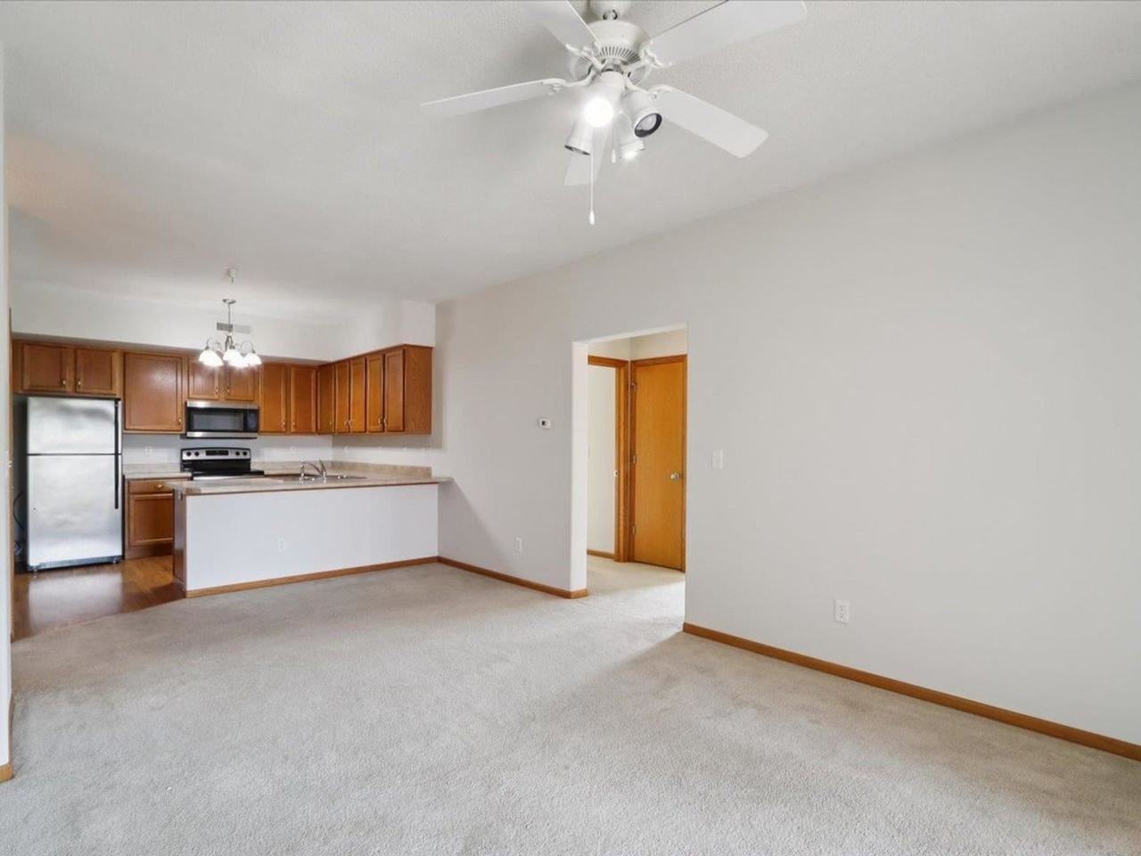 4375 York Pl - Photo 6 of 16