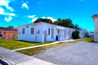 Studio in the Heart of Little Havana - Photo 1 of 1