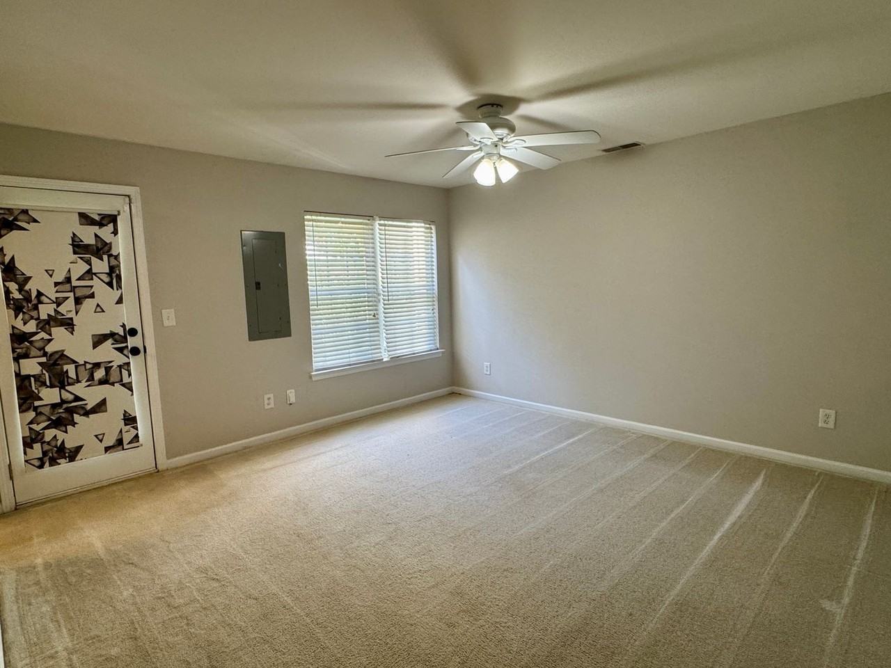 316 Langhorne Drive - Photo 5 of 23