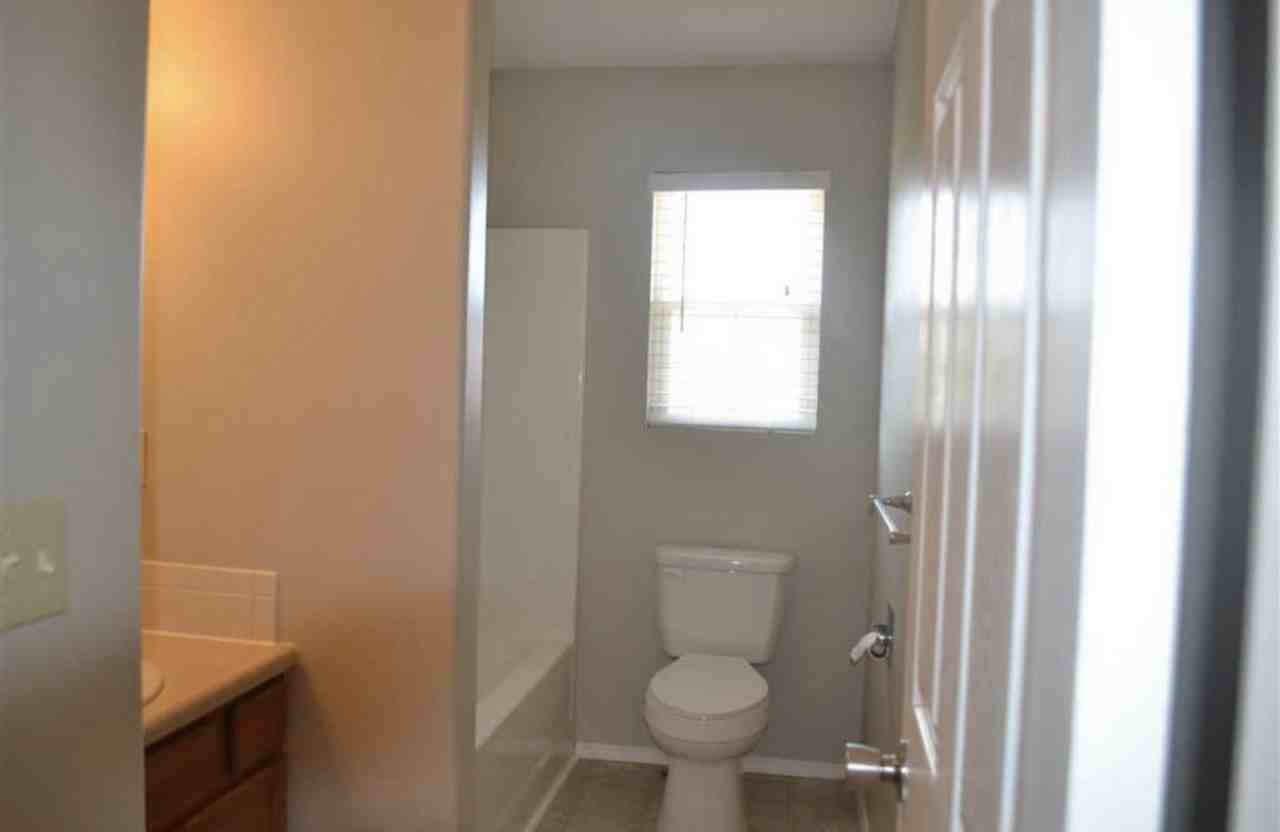 1718 South Millwood #1720 - Photo 2 of 11