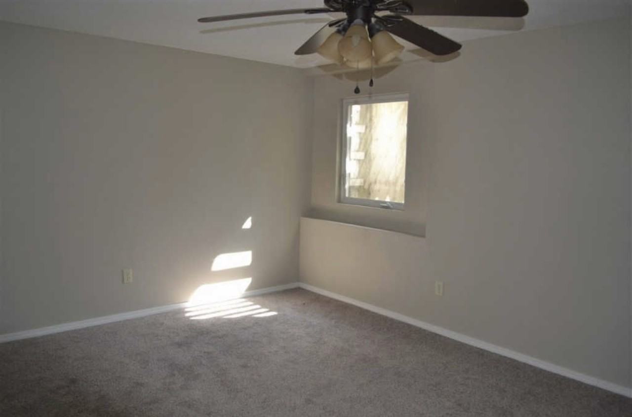 1718 South Millwood #1720 - Photo 3 of 11
