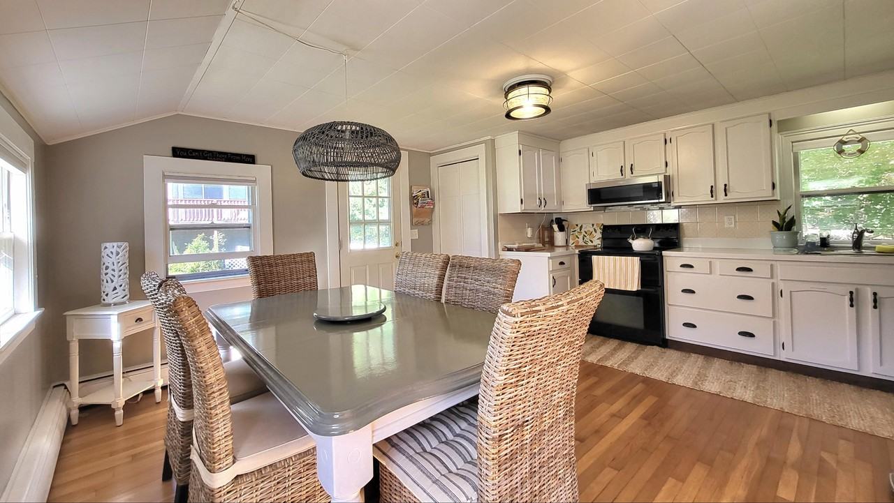 92 Bourne Ave #NA - Photo 6 of 18