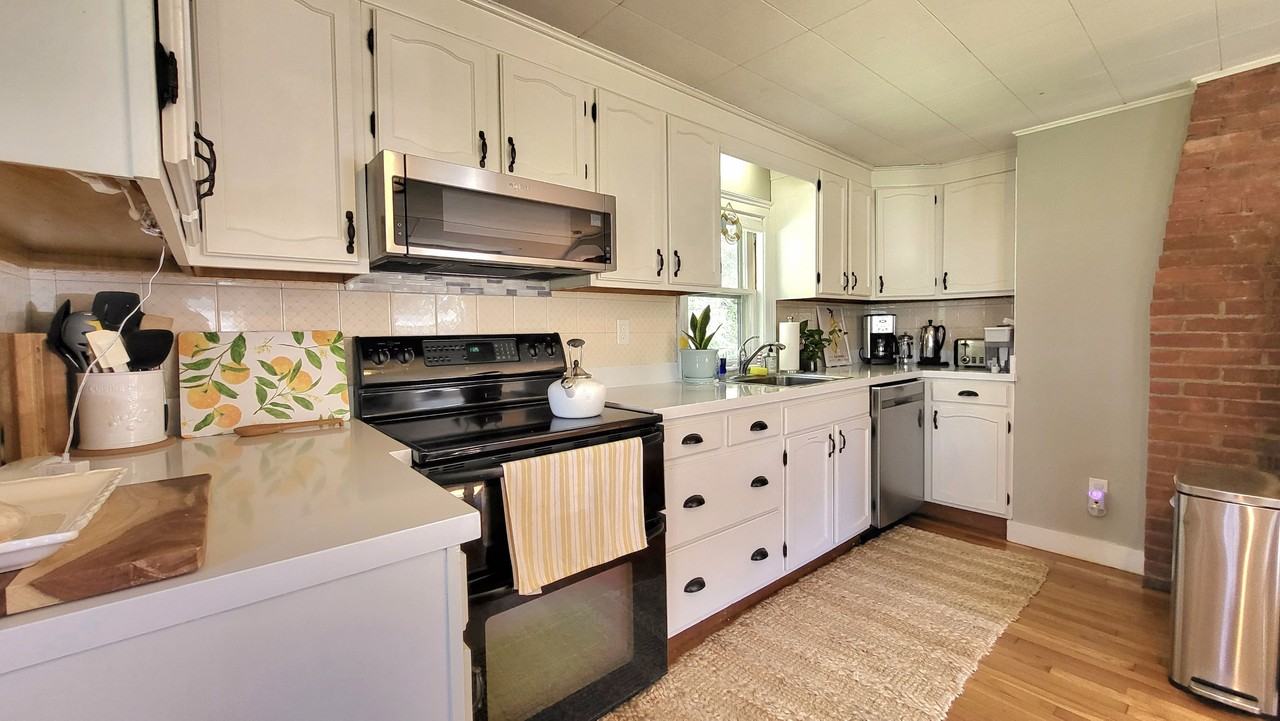 92 Bourne Ave #NA - Photo 7 of 18