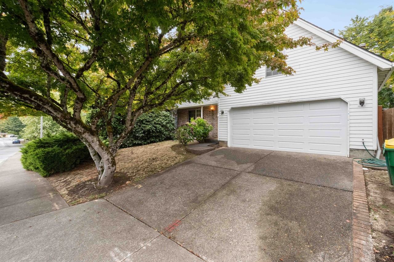 12323 Sw Millview Ct #NA - Photo 2 of 41