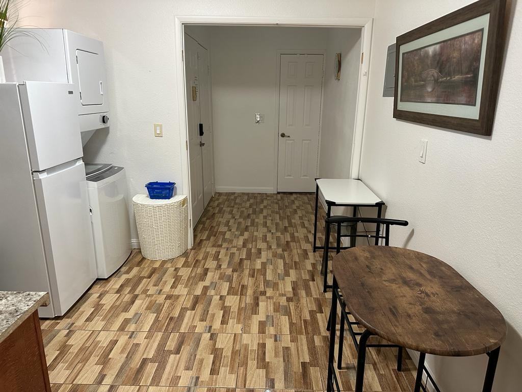 2714 Briarcliff Ave #2714 - Photo 4 of 11