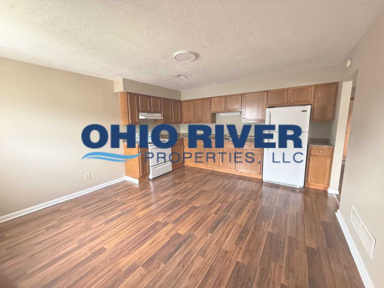 108 S 4th St #3 - Photo 4 of 14